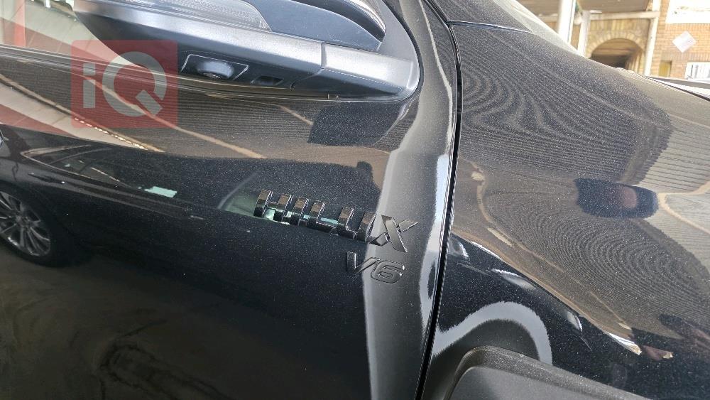 تويوتا هايلوكس